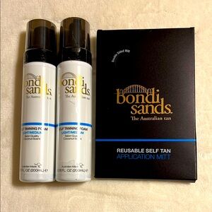 Bondi Sands Self Tanning Foam and Mitt Set. 2x6.76oz. Light/Medium Color